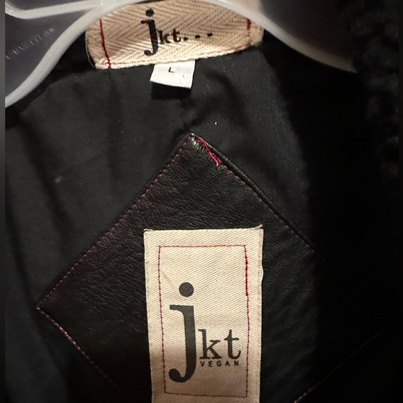 VEGAN JACKET JKT BRAND IN BLACK SIZE LARGE - Picture 6 of 7